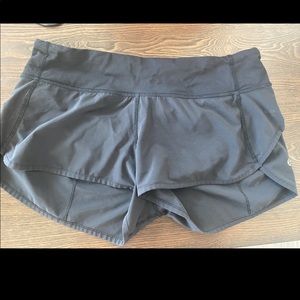 Great condition Lululemon shorts